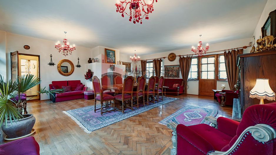 Vila superba langa Castelul Bran - Poză 5