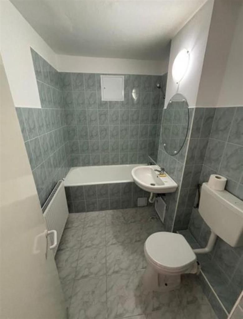Apartament 3 camere etaj 1 cu Garaj - Poză 10