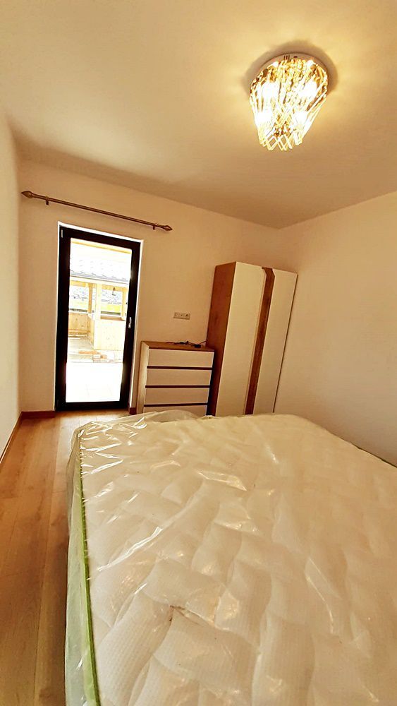 Casa noua in Cristian, libera, gata pentru a fi locuita. - Poză 9