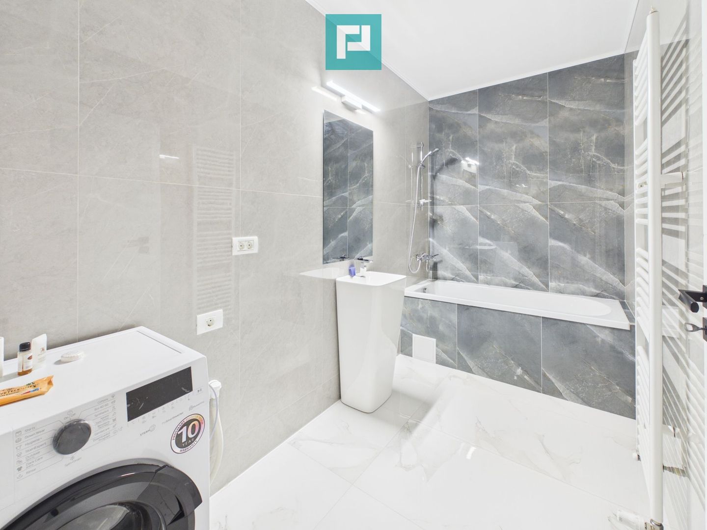 Loft ultracentral ultramodern, la prima închiriere - Poză 11