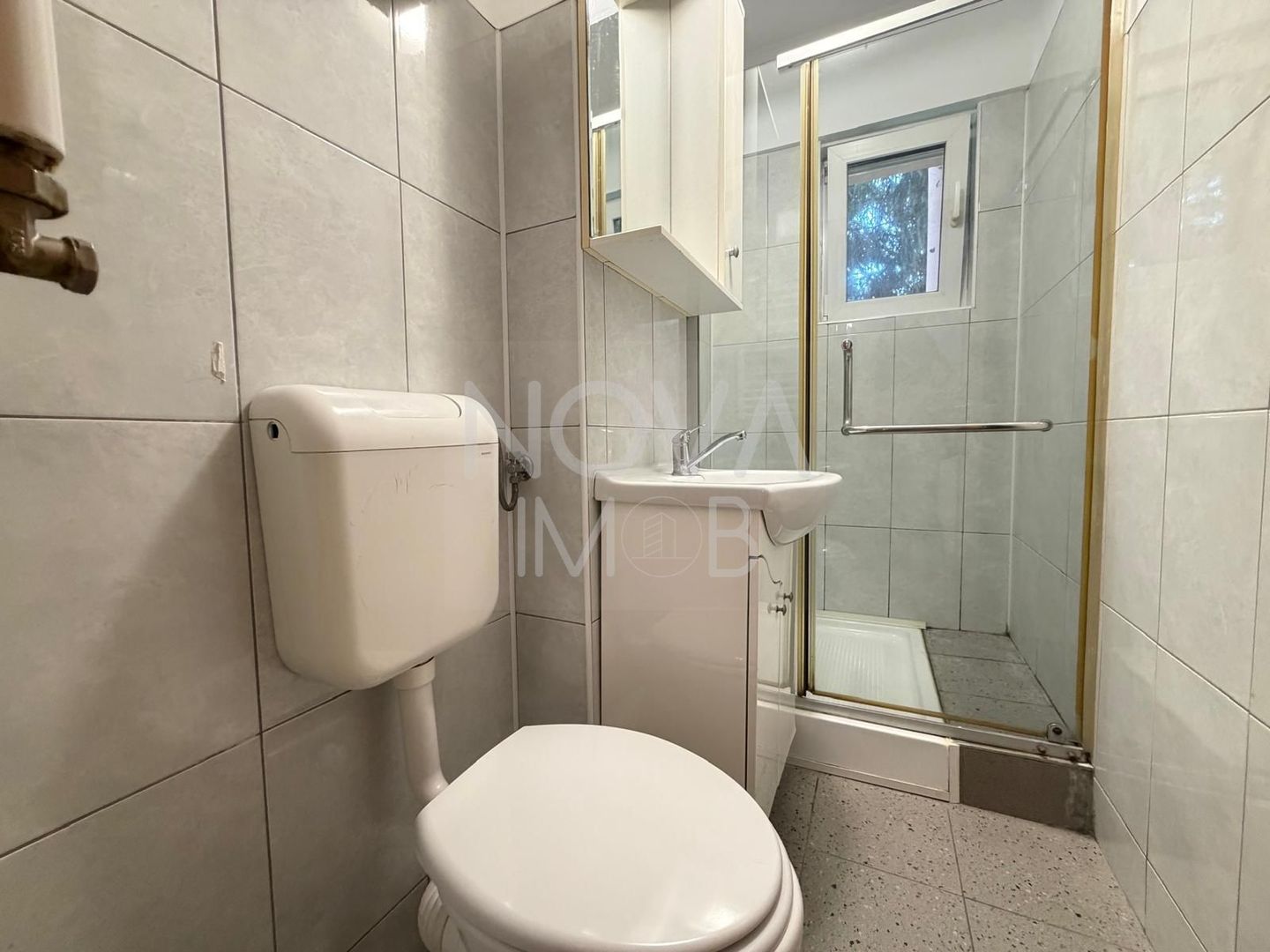 Apartament 2 camere, etajul 1,  - Str. Genistilor - Poză 5