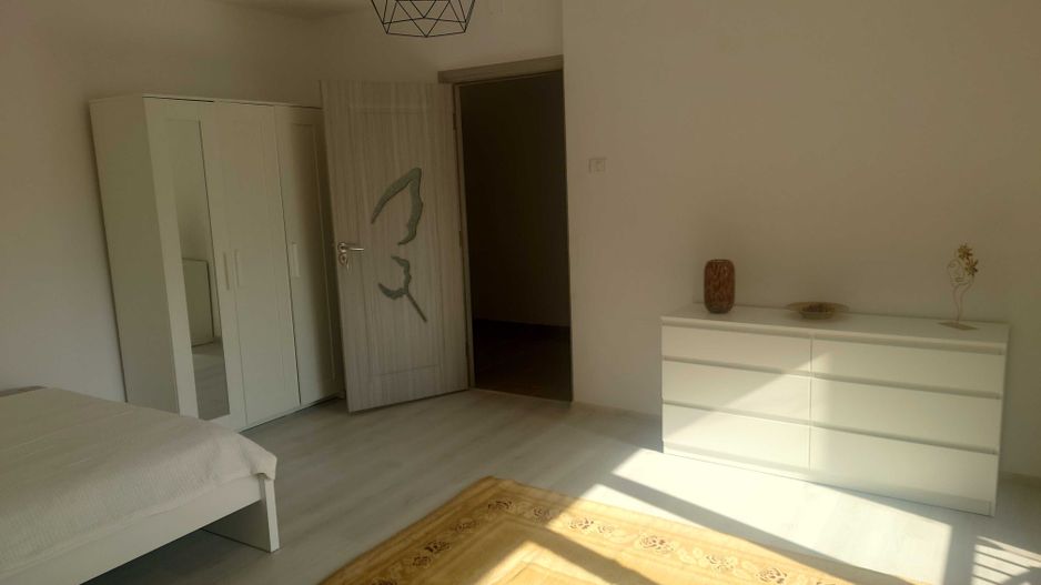 De Inchiriat Garsoniera Pet Friendly, metrou Muncii - Poză 1
