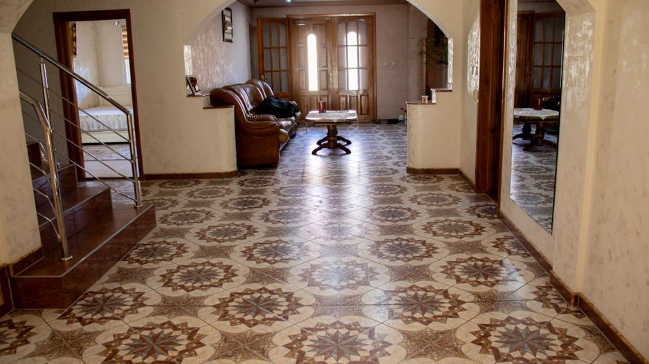 Casa/Vilă cu 7 Camere I 820 mp I Suceava - Poză 3