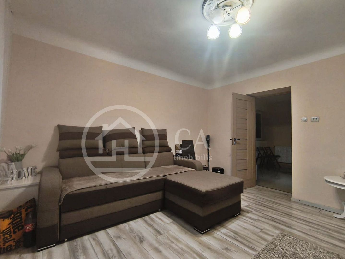 Casa de vanzare cu 3 camere, in zona Oncea, Oradea - Poză 3