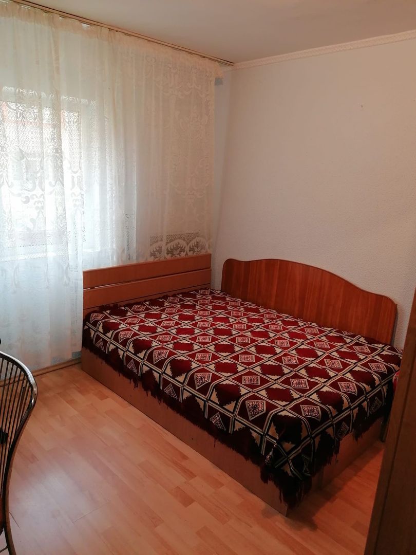 Apartament 2 camere,sector 4,etaj 2 din 4, liber imediat - Poză 14