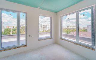 Penthouse 92,2 m² în Buiucani | Terase generoase | Lift direct - Poză 10