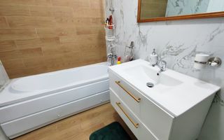 2 camere, TOTUL NOU, ultrafinisat, bloc nou, terasa 80mp, parcare, VIVO - Poză 7