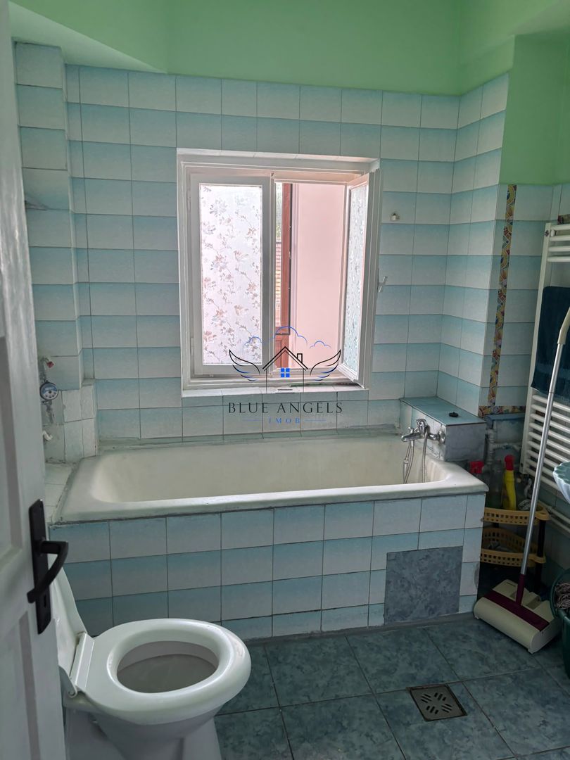 Apartament cu 3 camere – zona centrală - Poză 9