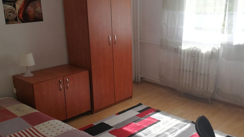 Apartament 3 camere Sebastian - Poză 4