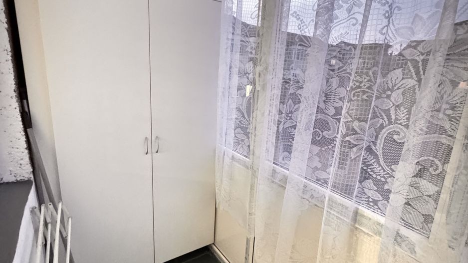 Apartament 3 camere decomandate – zona Decebal, Oradea - Poză 15