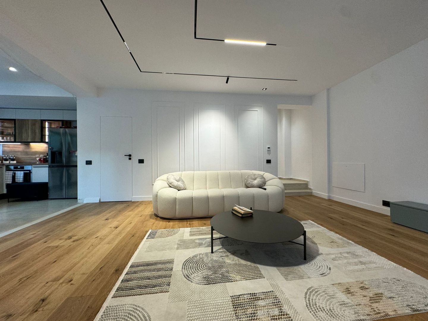 Vila | Casa Presei Libere | Damaroaia - Poză 3