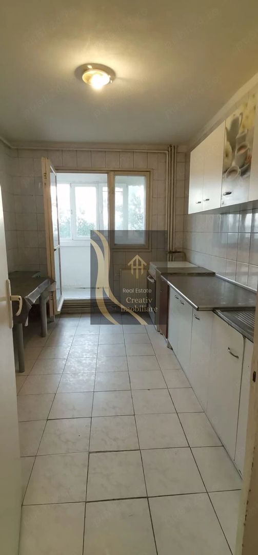 Apartament 4 camere de vanzare in Dristor Fizicienilor - Poză 2