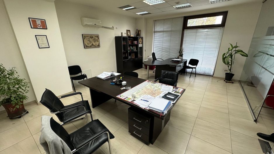 Spatiu Comercial zona Aradului - 4 locuri de parcare - Poză 5