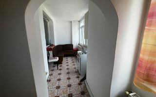 APARTAMENT 2 CAMERE, CAMPULUNG, ETAJ 3, GRUI - Poză 13