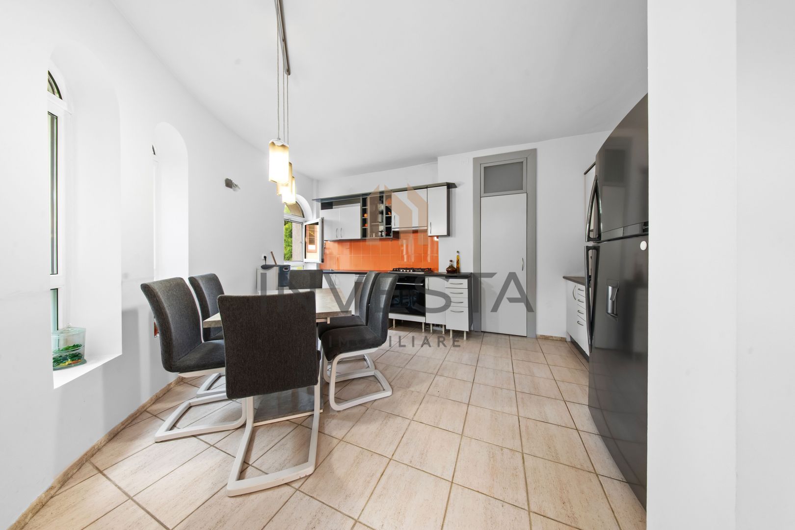 Vila ideala pentru locuința, clinica sau birouri! - Poză 9