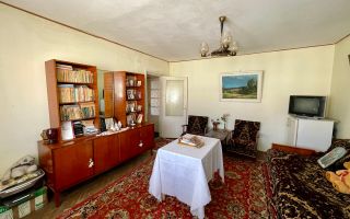 De vânzare apartament cu 3 camere și 2 băi - Poză 1