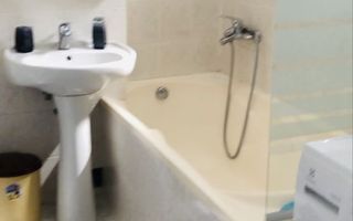 BRASADAS vinde ap 3 cam etajul 2/4 Bd. Traian. - Poză 4