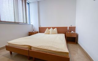 Cladire cu functiuni mixte - Poză 19