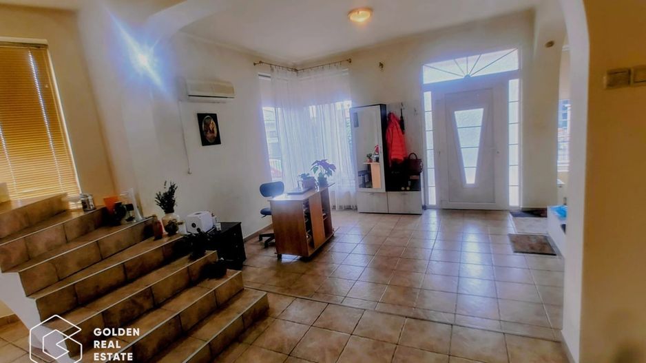 Vila in zona Girocului, 168 mp - Poză 4