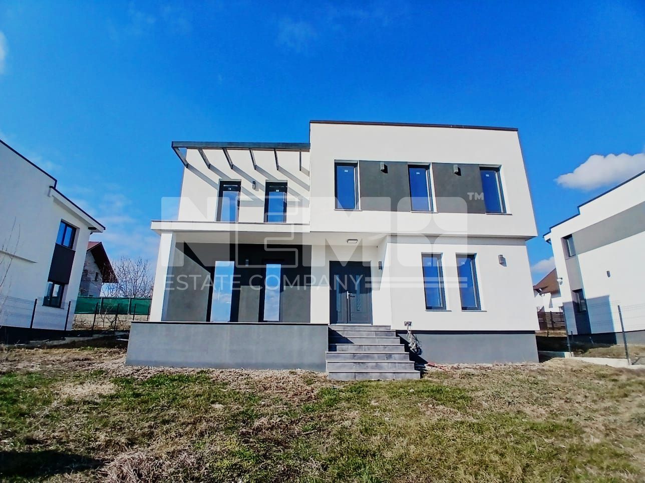 Casa cu 4 Ari de teren I Moara/Suceava I 195.000Euro - Poză 1