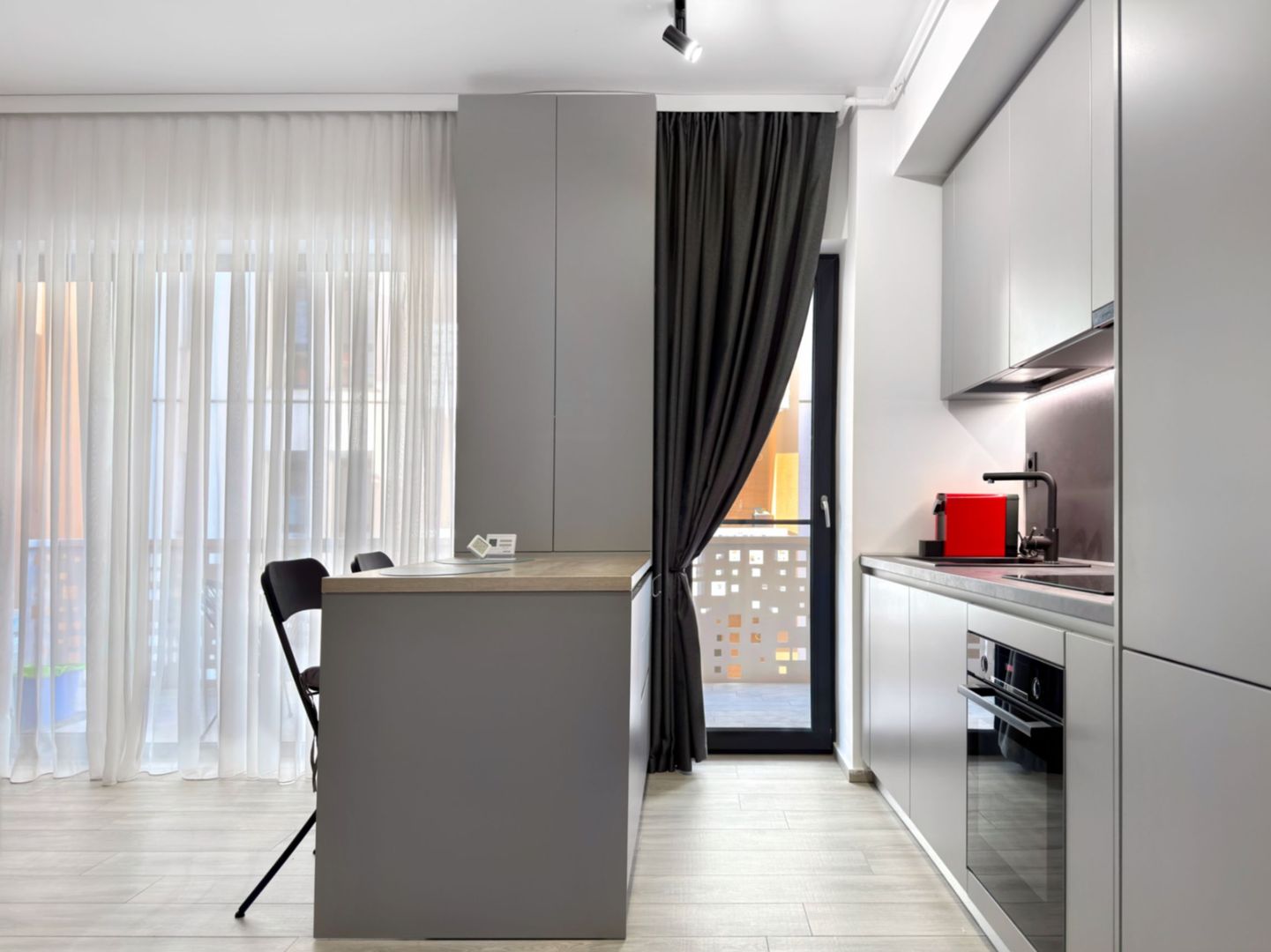 2 Camere | Parcare | Mobilat + Utilat | Future Residence | COMISION 0% - Poză 3