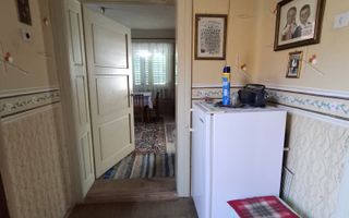 Casă tradițională de vânzare în Fântânele- vedere superba spre munti - Poză 5