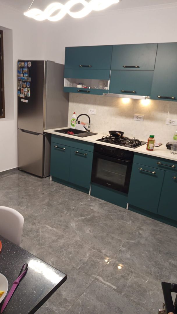 Casă / Vilă cu 4 camere de vânzare în Berceni - Poză 13