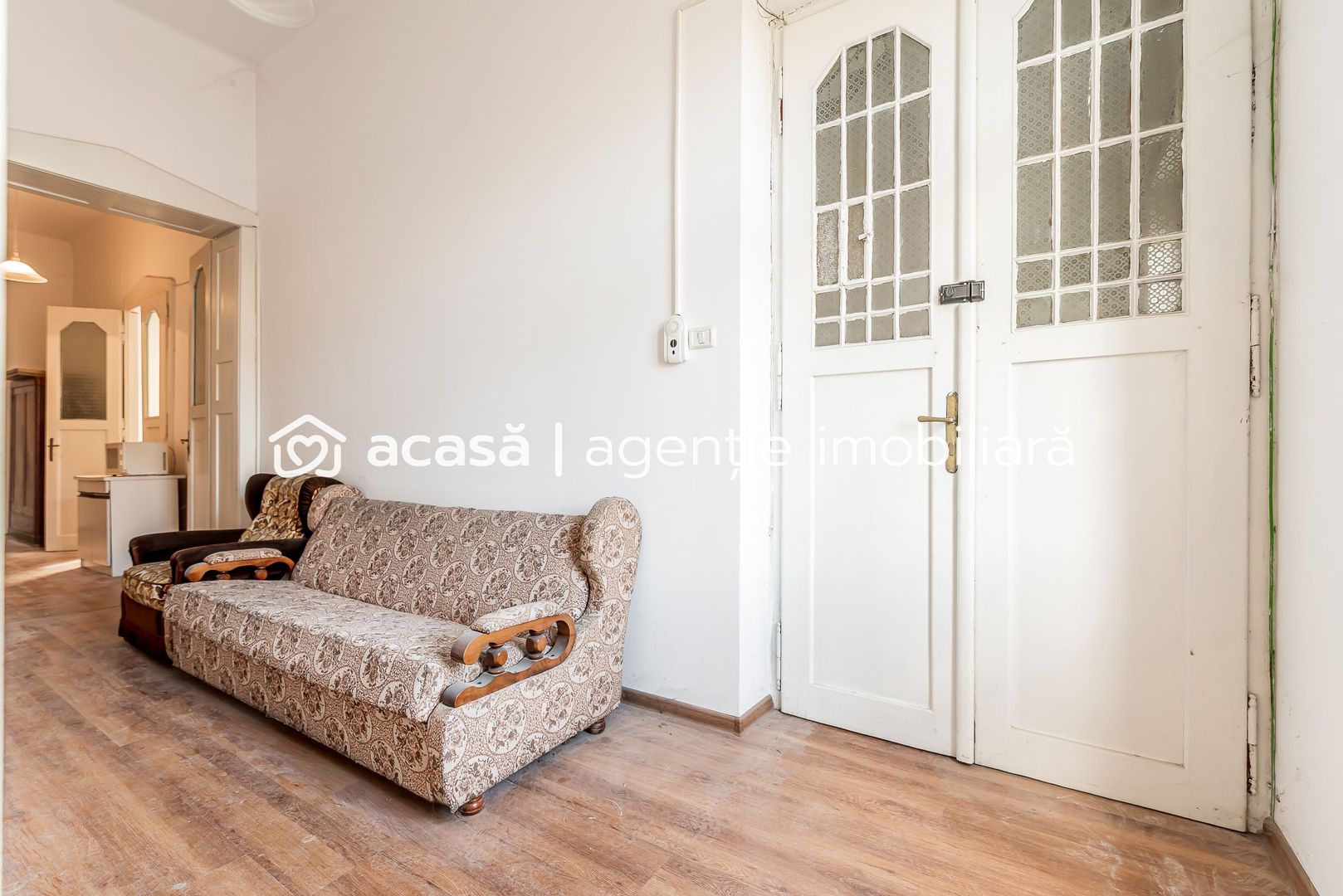 VANDUT! 2 apartamente unificate, B-dul Revoluției, Arad. Etajul 1 - Poză 4