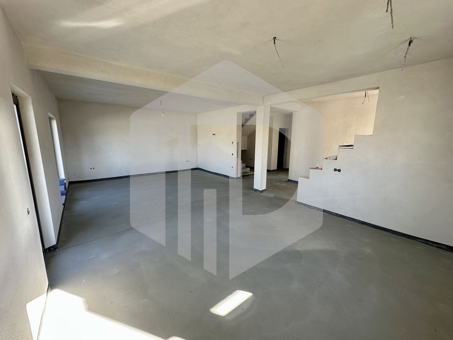 Casa individuala | Cristian | 5 camere | 160mpu | 610 Teren Liber - Poză 17
