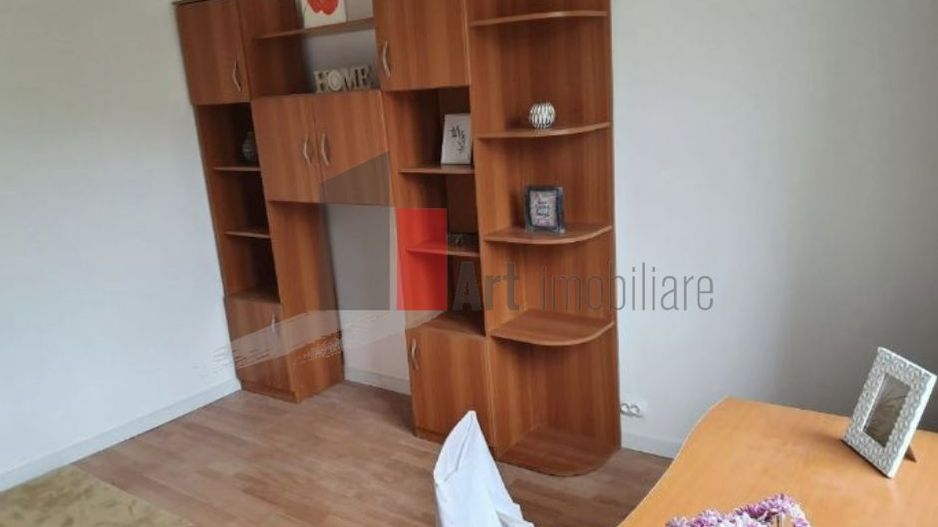 APARTAMENT DE 3 CAMERE TEIUL D0AMNEI - Poză 8