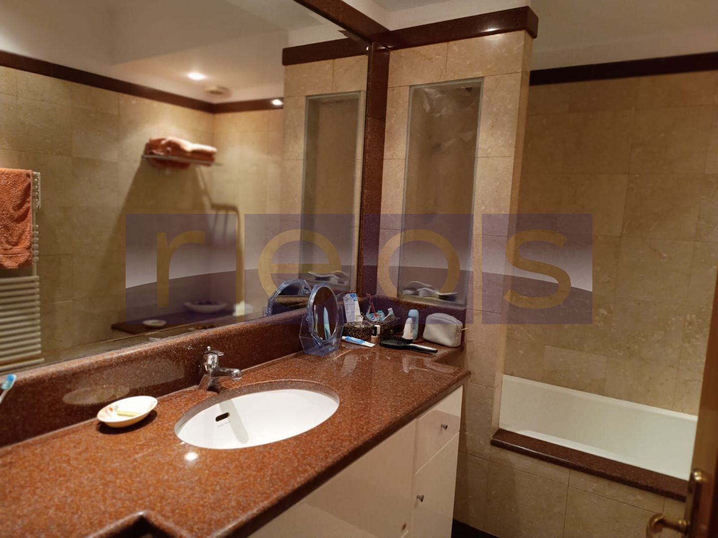 DE VÂNZARE APARTAMENT 3 CAMERE | LOC DE PARCARE + BOXA - Poză 9