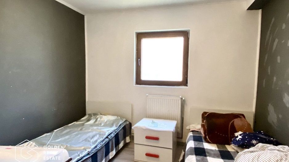 Casă de vânzare în Titu, jud. Dâmbovița, amenajată complet - Poză 9