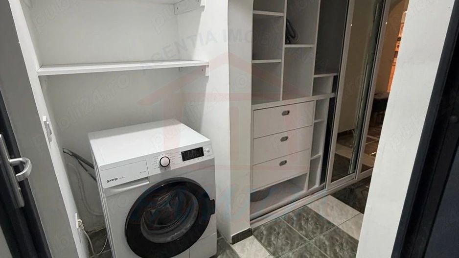 Inchiriere apartament 3 camere, Micro 14, 477 EURO/Luna - Poză 6