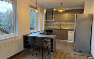 Apartament de Închiriat – 110 mp, 3 camere, Curte Privată & View - Poză 9