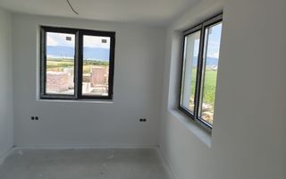 Casa premium 4 camere la alb teren de 310 mp 124 mp utili în Cristian - Poză 7