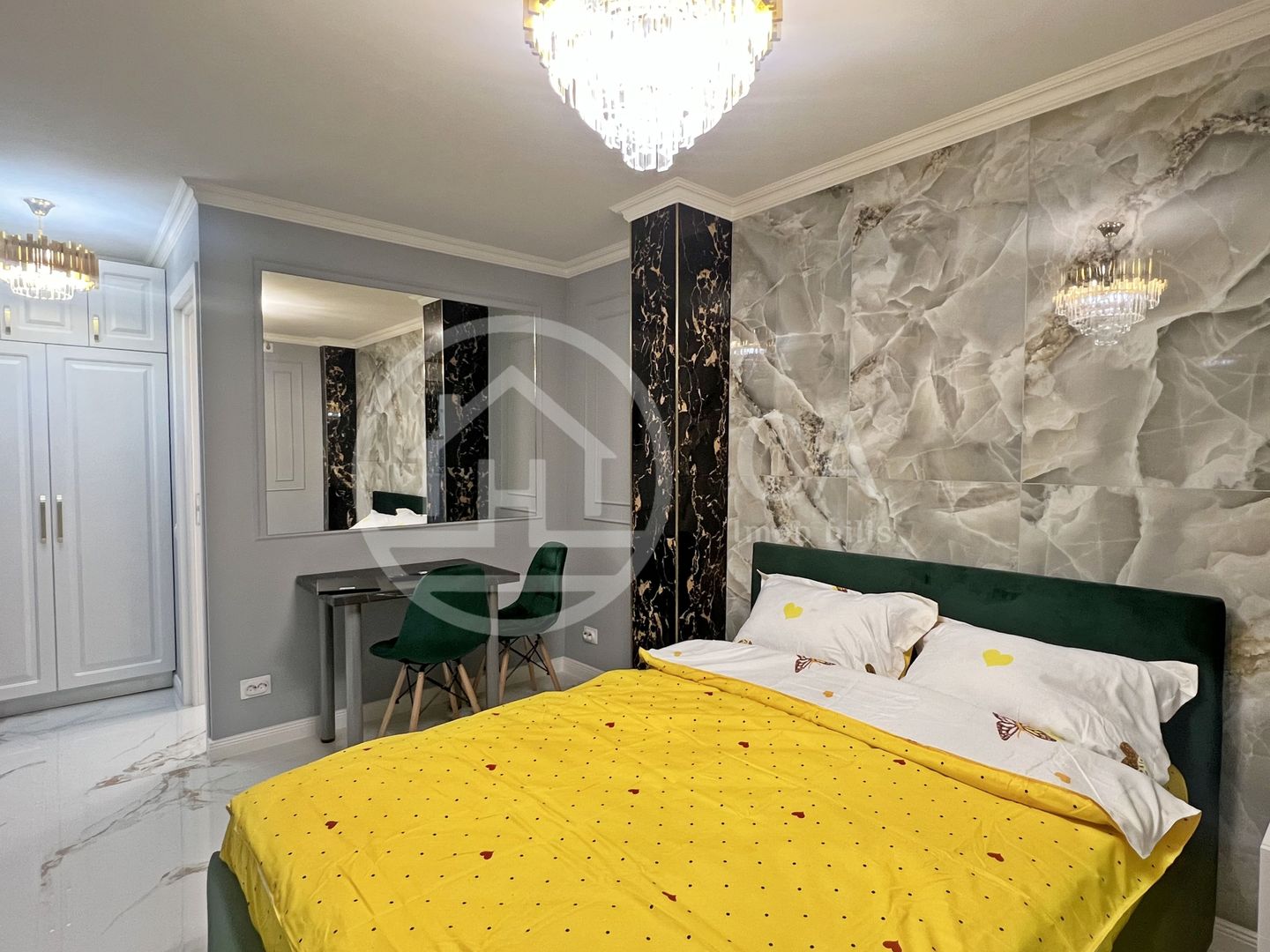 Garsoniera de vanzare in zona Rogerius, Oradea - Poză 1