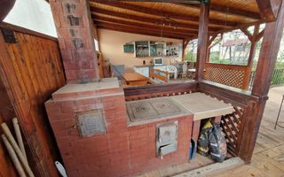 De vânzare: Vilă unică, vintage-modernă, zonă Grigorescu Oradea. - Poză 35