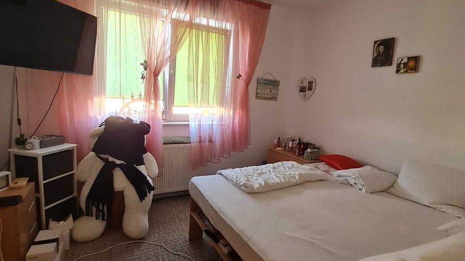 Apartament 3 camere decomandat - Poză 5