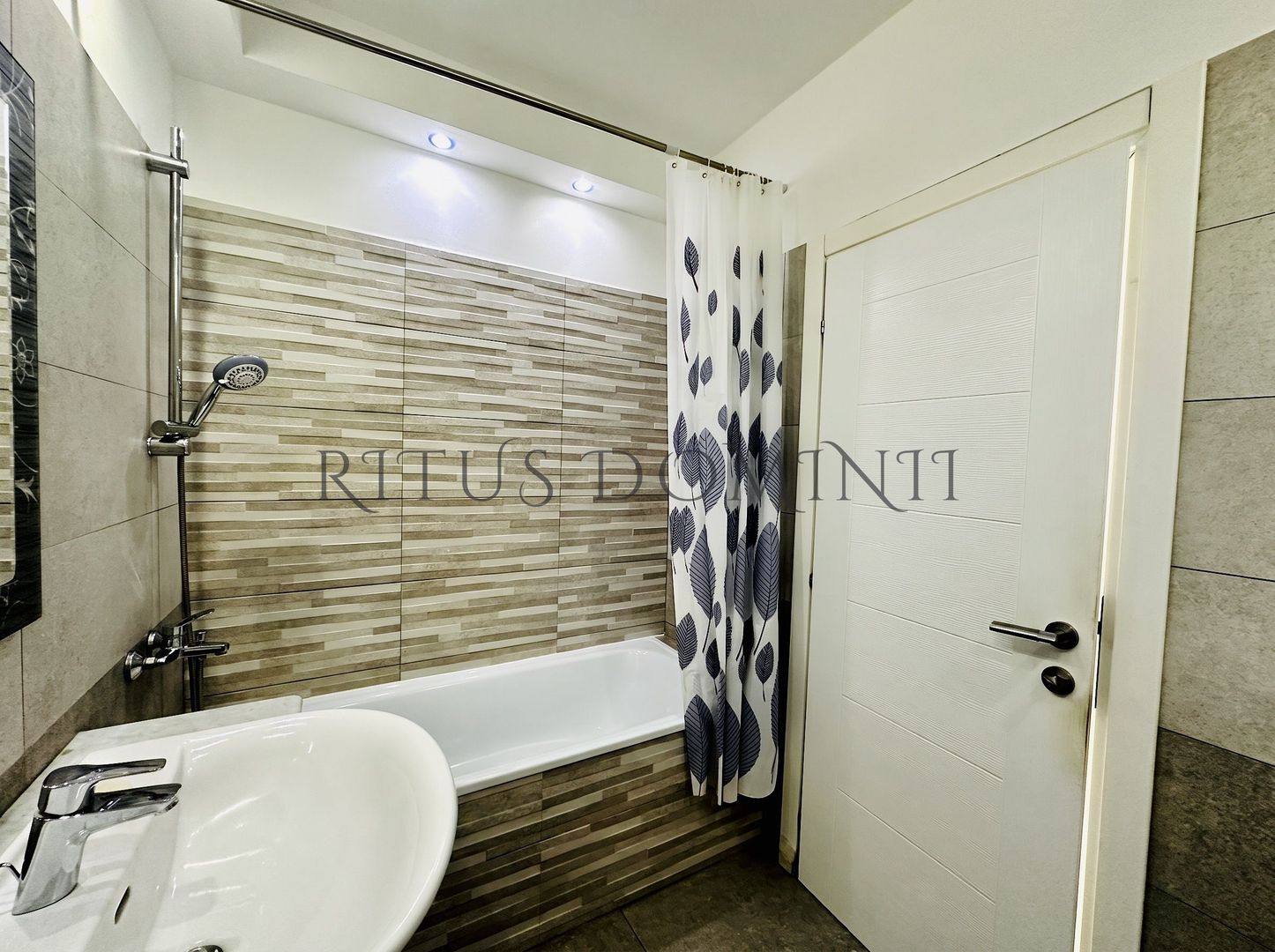 Apartament cu 2 camere, Prima Onestilor, 58mp, Parcare Subterana - Poză 7