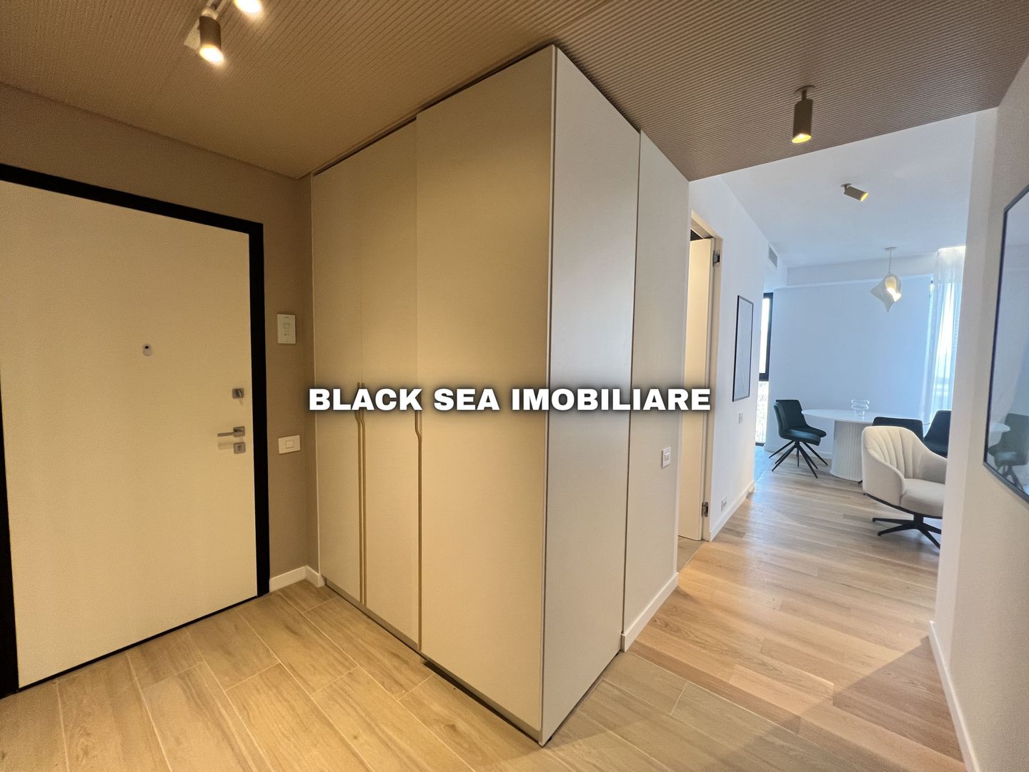 Apartament 3 camere Ultramodern zona Summerland - TERMEN LUNG - Poză 11