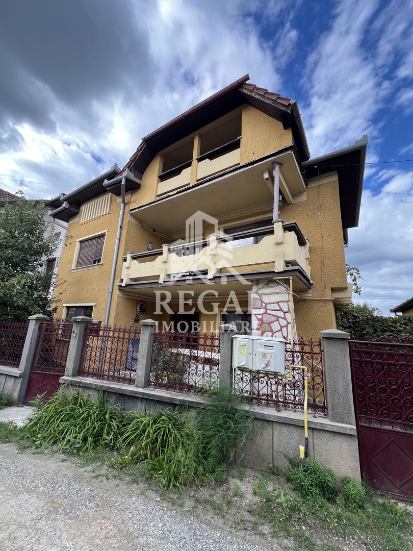 PRET NOU - Casă de vânzare – construcție solidă și spațioasă - Poză 2