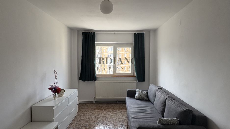 Apartament cu 4 camere  - centrală proprie - Tineretului - Timpuri Noi - Poză 1
