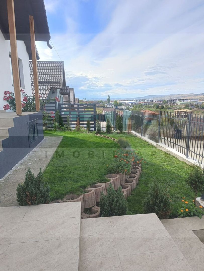 Casa individuala la cheie, 3 camere, 70 mp+425 teren, garaj,Sannicoara - Poză 14