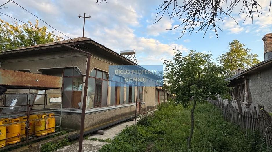 Casă + Spațiu Comercial – Oinacu, 2.658 mp teren - Poză 2