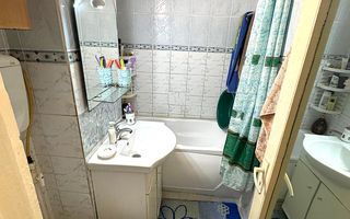 350 Euro-Inchiriere apartament 3 camere Micro 38 - Poză 12