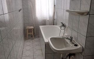 Garsoniera, etaj 1, Zona Brancoveanu, Spitalul de copii Marie Curie. - Poză 6