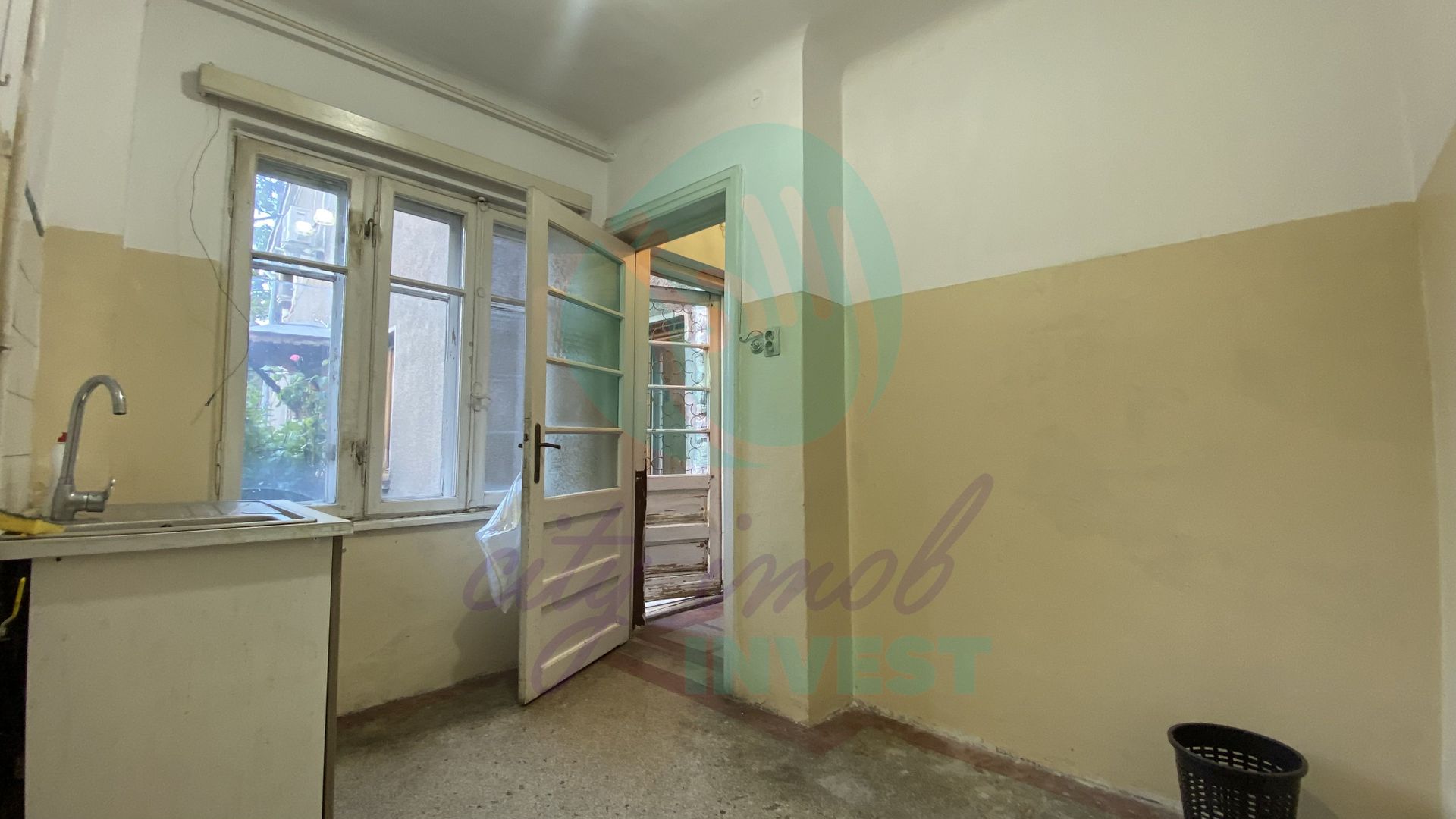 Parter de vila cu mică curte, Piața Alba Iulia - Poză 8