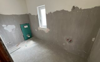 Duplex 4 camere despartit prin camera tehnica | Chisoda - Poză 7