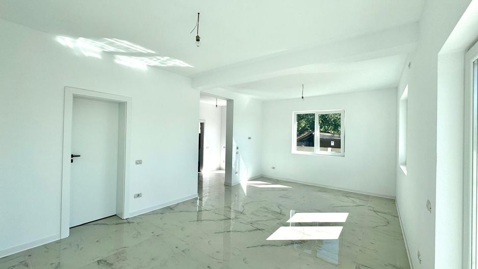 Super pret - Duplex premium cu 4 camere -  Utvin - Poză 5