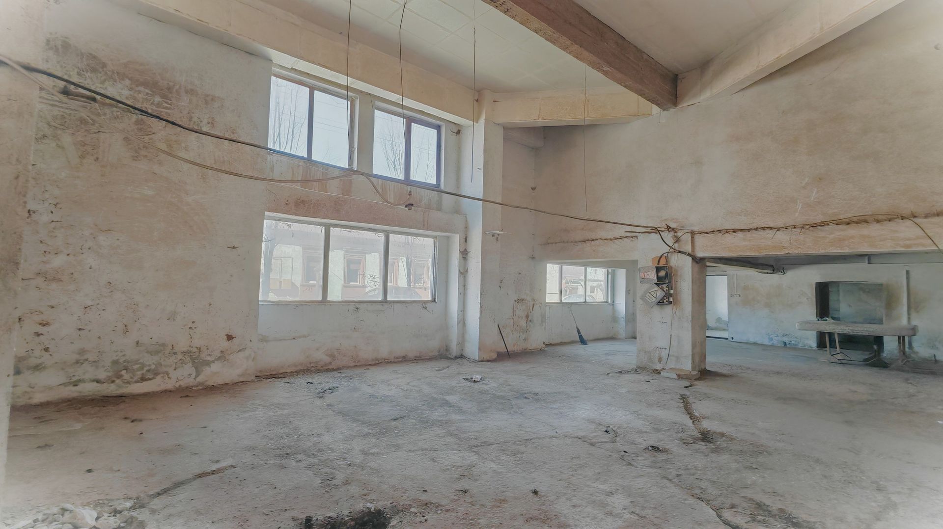 Cladire P+4 Rasnov- Central, IDEAL INVESTITIE. - Poză 7